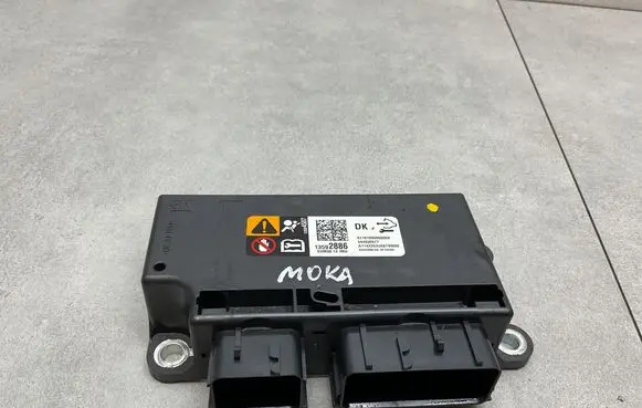 Opel Mokka Airbag control unit/module 13592886
