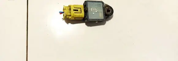 Hyundai i30 Airbag deployment crash/impact sensor 959200a100 0aflby8hy77379