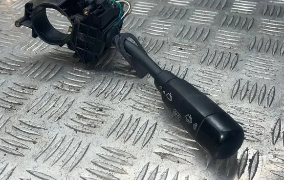 Mercedes-Benz A W168 Wiper control stalk 1685450110 HLS202753