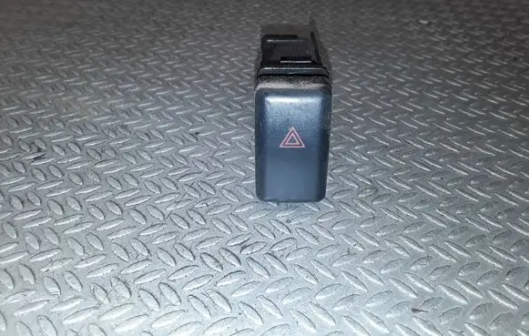 Isuzu Trooper Hazard light switch