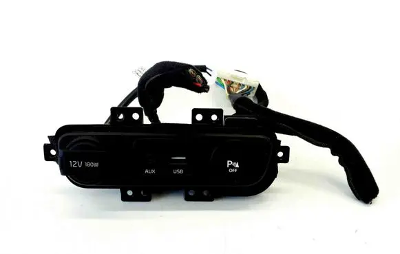 KIA Sportage AUX in-socket connector 961103W100 846333U910