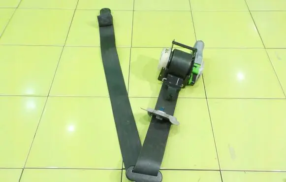 KIA Soul Front seatbelt 888102K200 BEZPIECZENSTWA