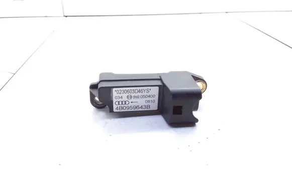 Audi A6 S6 C5 4B Airbag deployment crash/impact sensor 4B0959643B 0230603D46YS