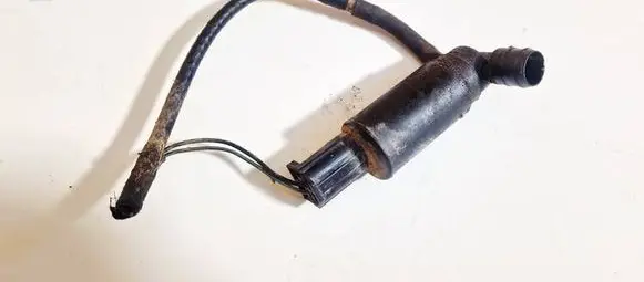 Land Rover Freelander Windscreen/windshield washer pump