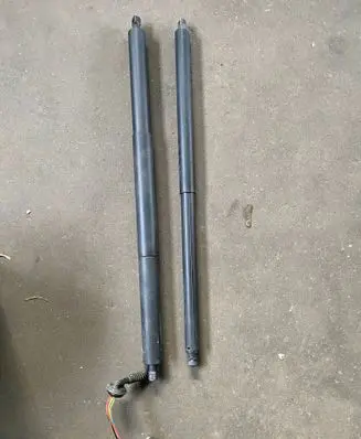 Ford Kuga II Tailgate strut CV44S402A55AB