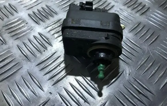 Renault Scenic I Headlight level adjustment motor h7700840141