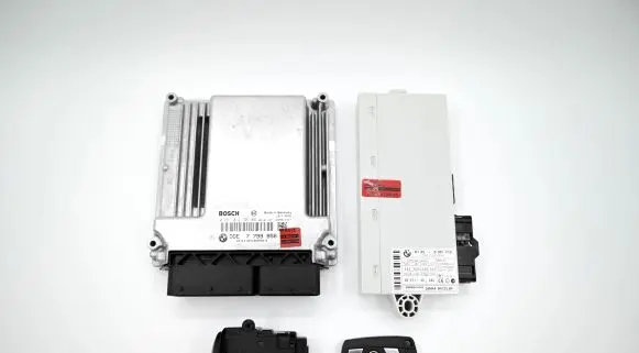 BMW 5 E60 E61 Engine ECU kit and lock set 7799856 0281012707 13617799856