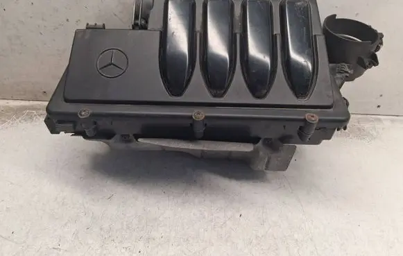 Mercedes-Benz B W245 Air filter box 426474F169JZ6 0524143