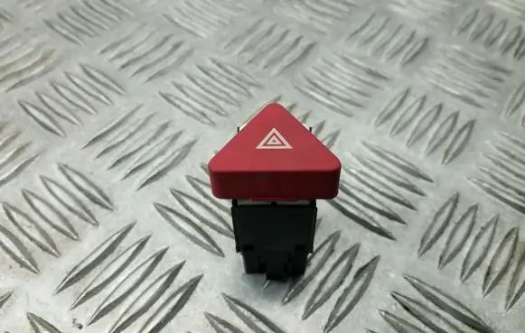 Volkswagen Tiguan Hazard light switch 5M0953509A