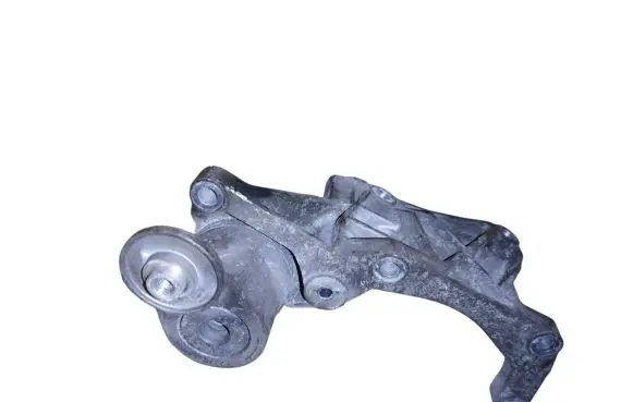 Subaru Outback (BS) Alternator belt tensioner 