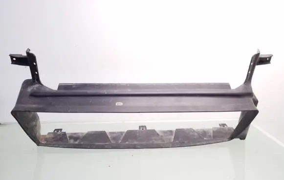 Volvo V50 Radiator cooling fan shroud 30678471