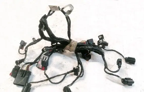 Dodge RAM EUR ISO radio connector 56051042