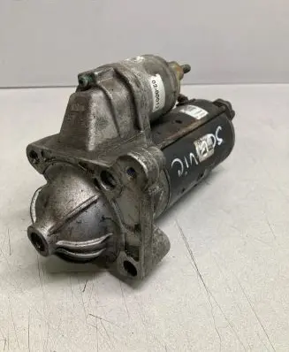 Renault Scenic II - Grand scenic II Starter motor 190419 P0688613