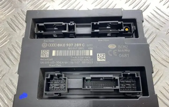 Audi A5 8T 8F Comfort/convenience module 8K0907289C 00003002