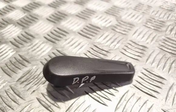 Volkswagen PASSAT B7 Seat adjustment handle 5N0881236