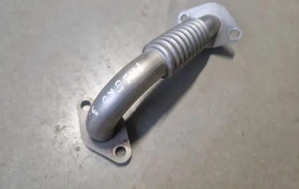 Mitsubishi Pajero Sport I EGR valve line/pipe/hose
