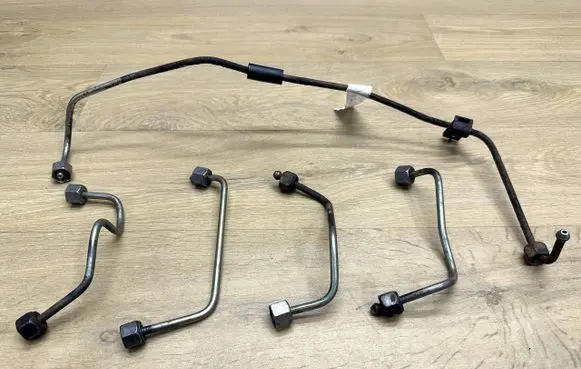 Renault Master II Fuel line pipe 