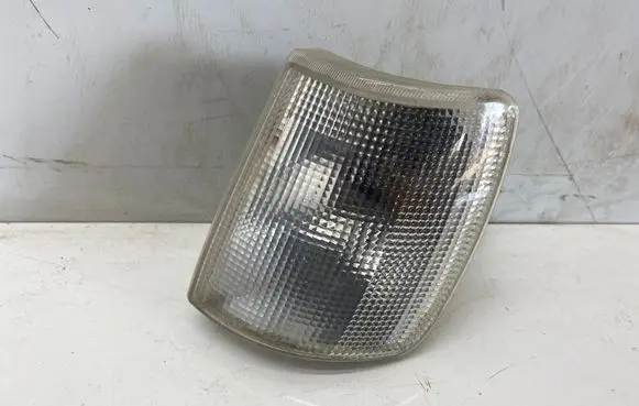 Volkswagen PASSAT B3 Front indicator light