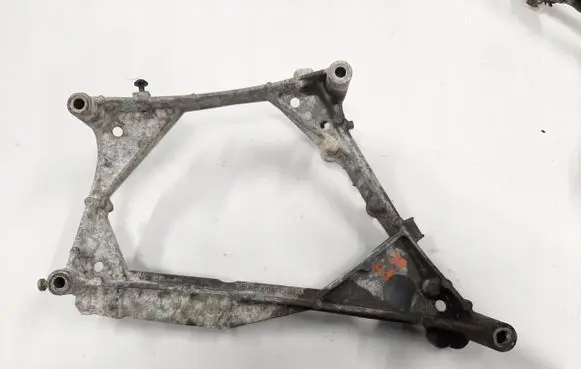 Volkswagen Transporter - Caravelle T6 Engine mounting bracket 04L145160F
