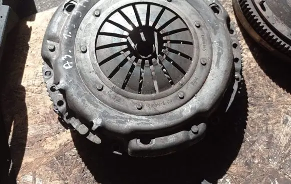 Audi A3 S3 8L Clutch set kit 037105273C
