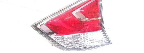 Nissan X-Trail T32 Tailgate rear/tail lights 226-17939