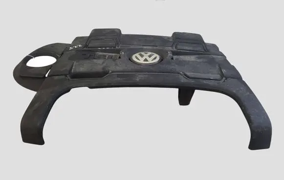Volkswagen Golf VII Engine cover (trim) 03C103925AR 03C103925BA 03C103925AS