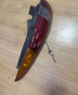 Nissan Almera Tino Rear/tail lights 26555BU201 23480102