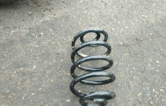 Opel Vectra C Rear coil spring