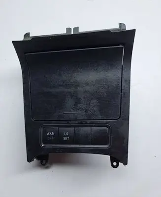Car ashtray