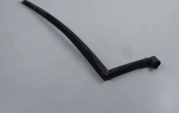 Subaru B9 Tribeca Front wiper blade arm