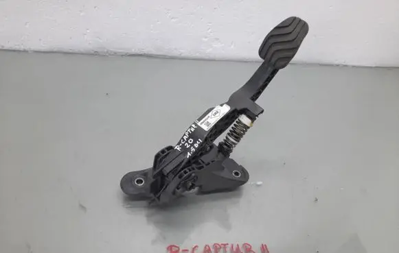 Renault Captur II Clutch pedal 465034241R