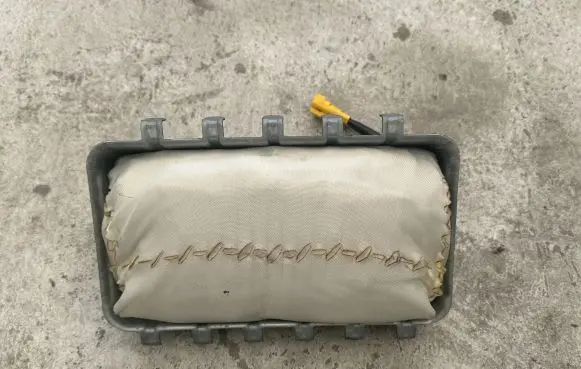 Chrysler Grand Voyager V Passenger airbag