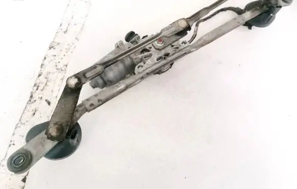 Dodge Caliber Front wiper linkage and motor