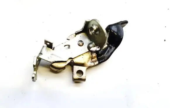 Toyota Corolla Verso AR10 Fuel tank opening switch 