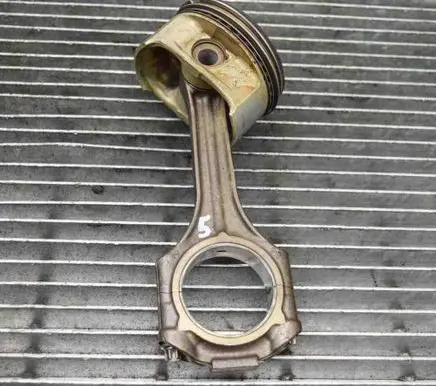 Mercedes-Benz S W220 Piston 