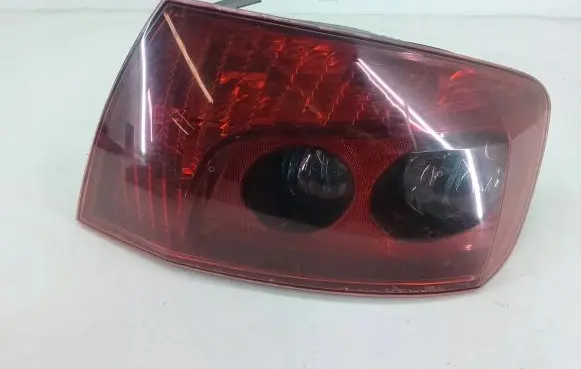 Peugeot 407 Rear/tail lights 9641945280