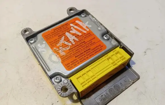 Skoda Octavia Mk1 (1U) Airbag control unit/module 1C0909601 5WK43120