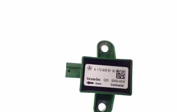 Mercedes-Benz E W212 Airbag deployment crash/impact sensor A1729056100