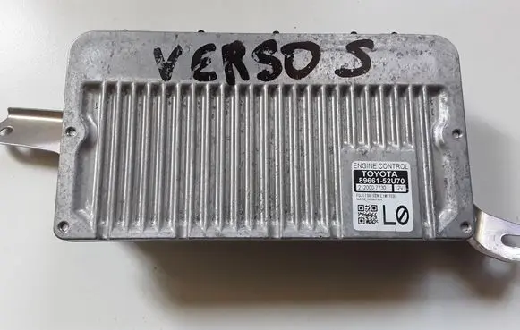 Toyota Verso-S Engine control unit/module 8966152U70