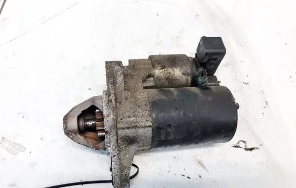 Toyota Yaris Starter motor 025286