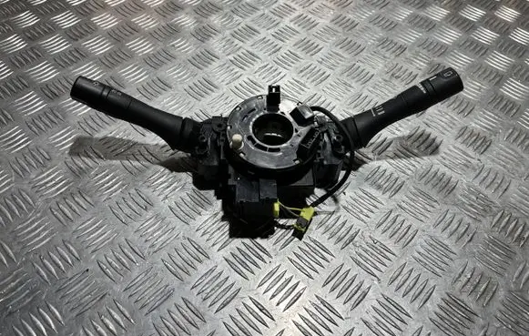 Nissan Juke I F15 Headlight wiper switch PU18309