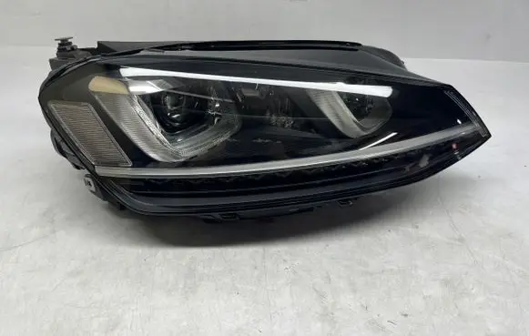 Volkswagen Golf VII Headlight/headlamp 5G1941752D