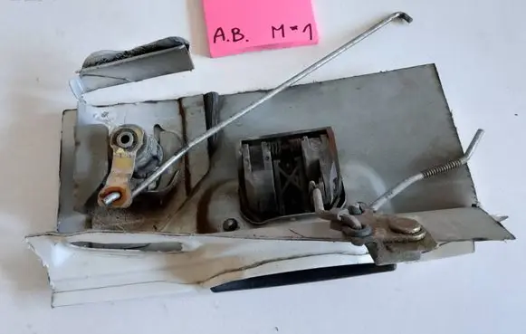 Citroen Berlingo Front door exterior handle 