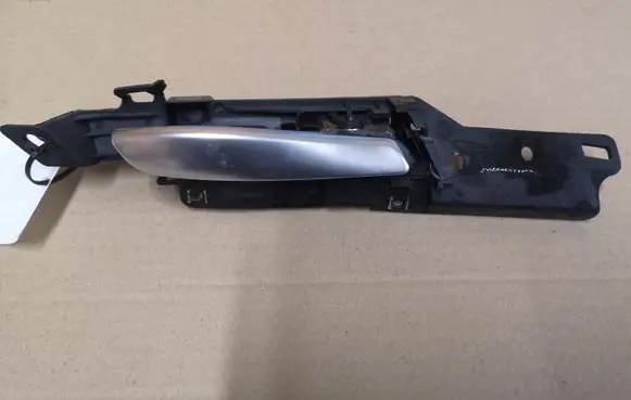 BMW X5 E70 Front door interior handle 5141697429609 773201