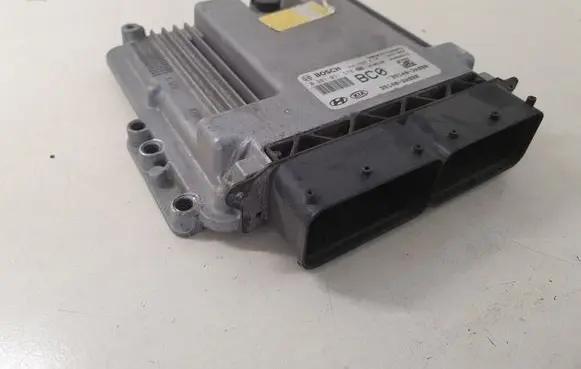 Hyundai Tucson TL Engine control unit/module 391402ABB0