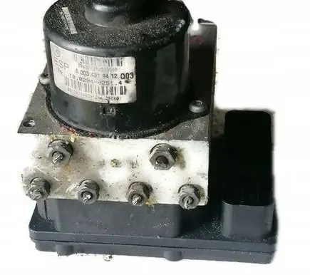 Mercedes-Benz C W203 ABS Pump A0034319412Q03