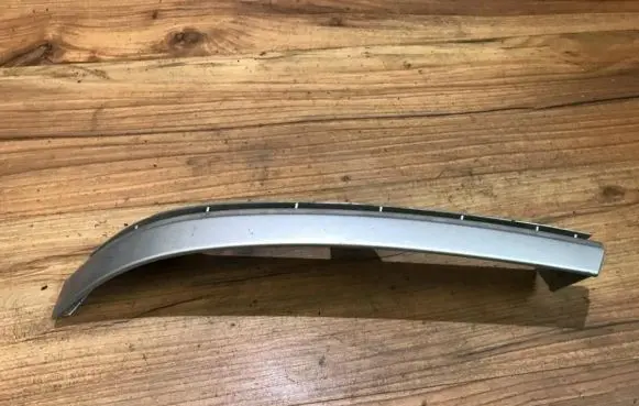 Opel Zafira A Under headlight/headlamp trim 90580654