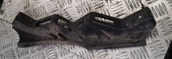 Volkswagen PASSAT B6 Front bumper mounting bracket 3c0807890