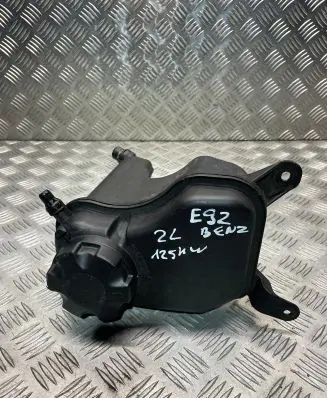 BMW 3 E92 E93 Coolant expansion tank/reservoir 7567462 10617211