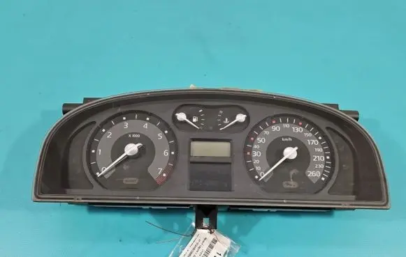Renault Laguna II Speedometer (instrument cluster) 8200291327 IMPRK1362416